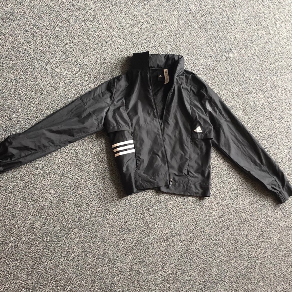 adiddas wind breaker